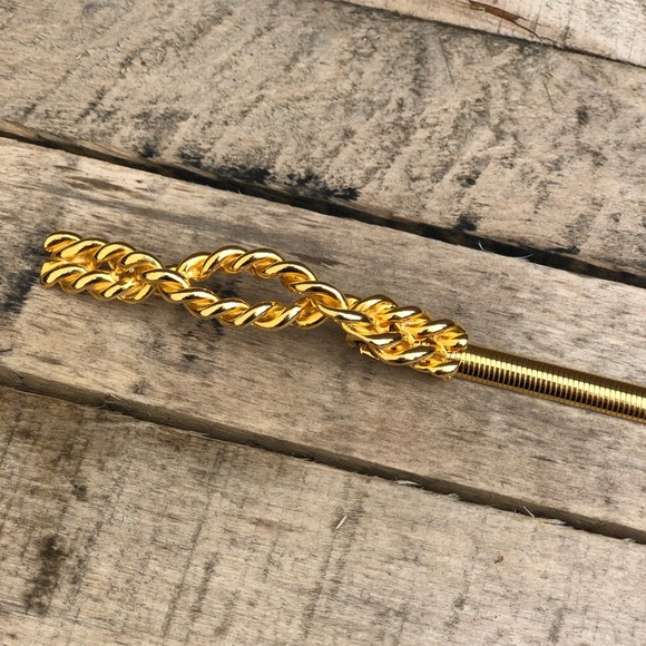 Dainty Vintage Accessocraft SnakeCoilGoldToneBelt